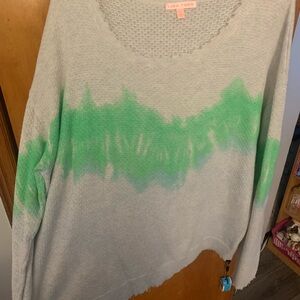 Lisa Todd Women's Green Sweater